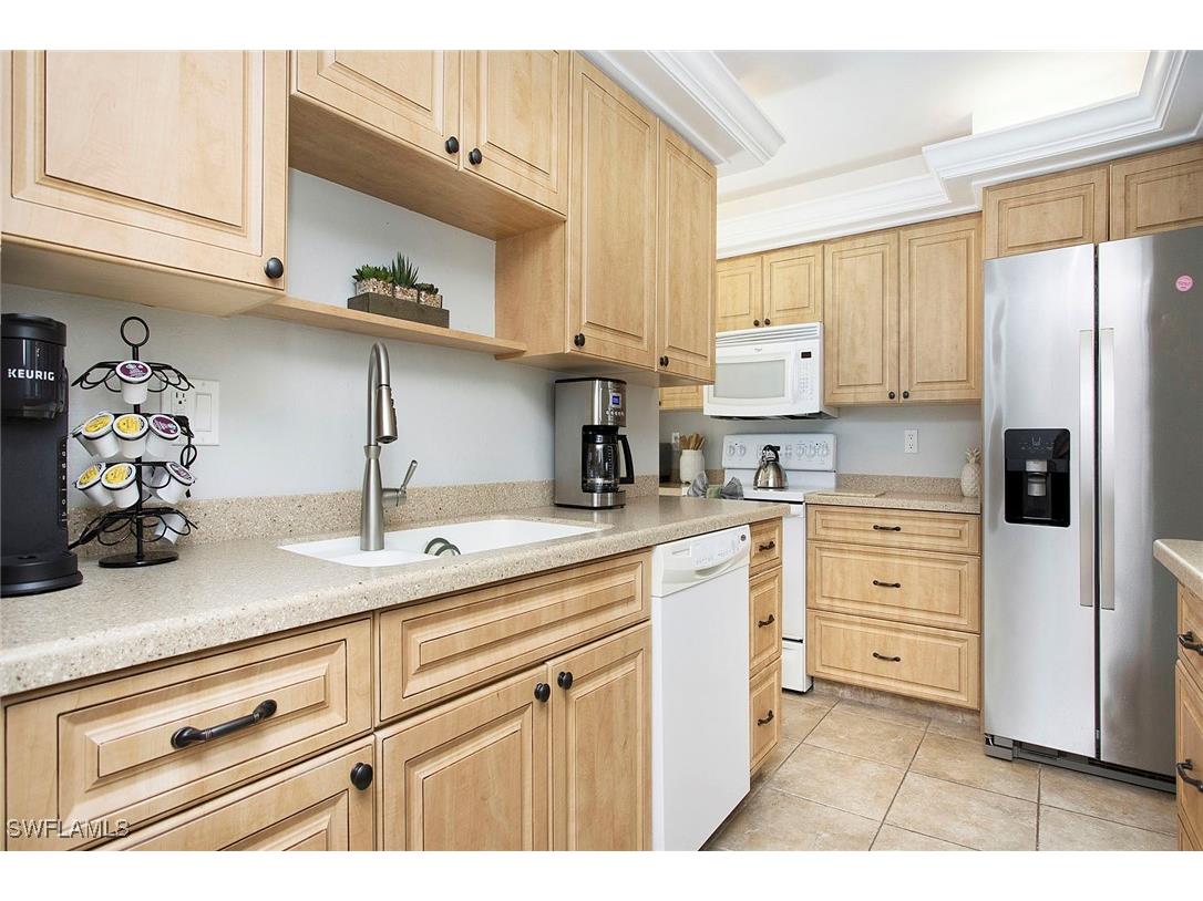 440 Seaview Court #1106 Marco Island FL 34145 225061686 image5