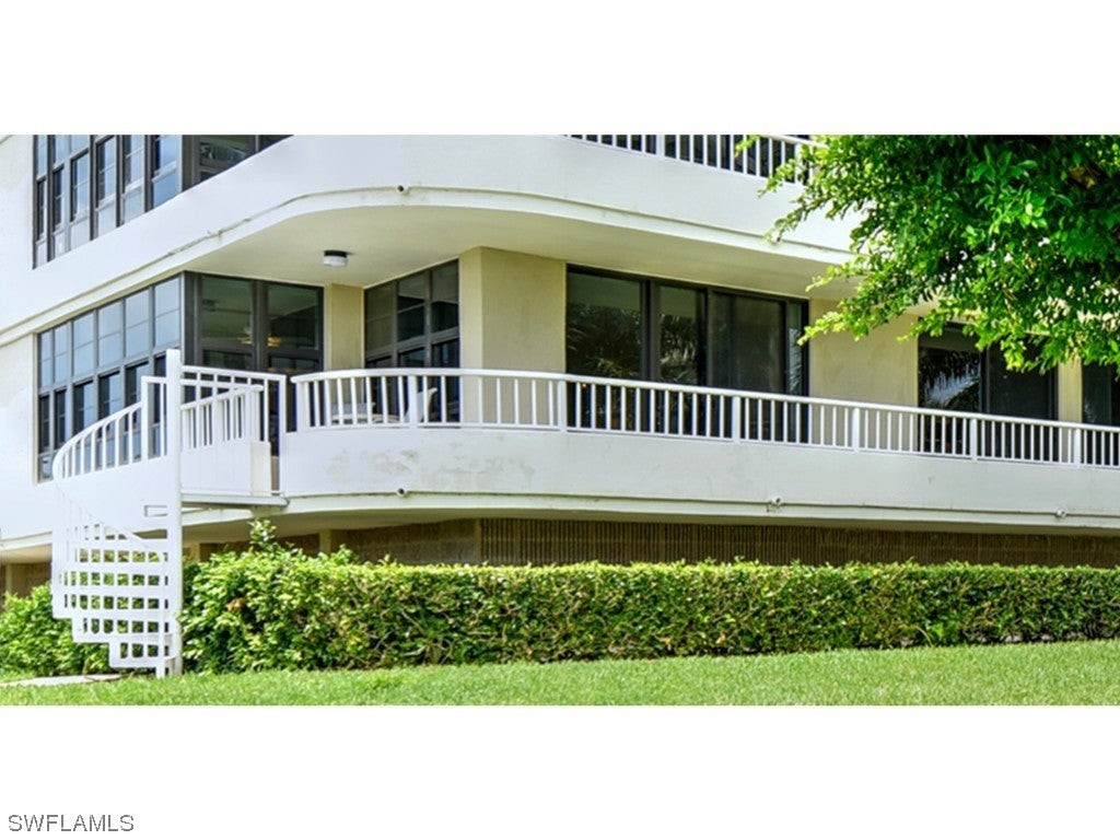 440 Seaview Court #111 Marco Island FL 34145 223001336 image1