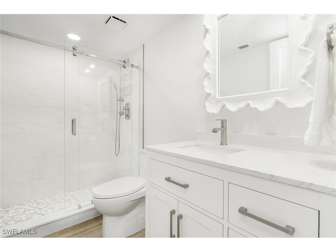 440 Seaview Court #111 Marco Island FL 34145 225062876 image17