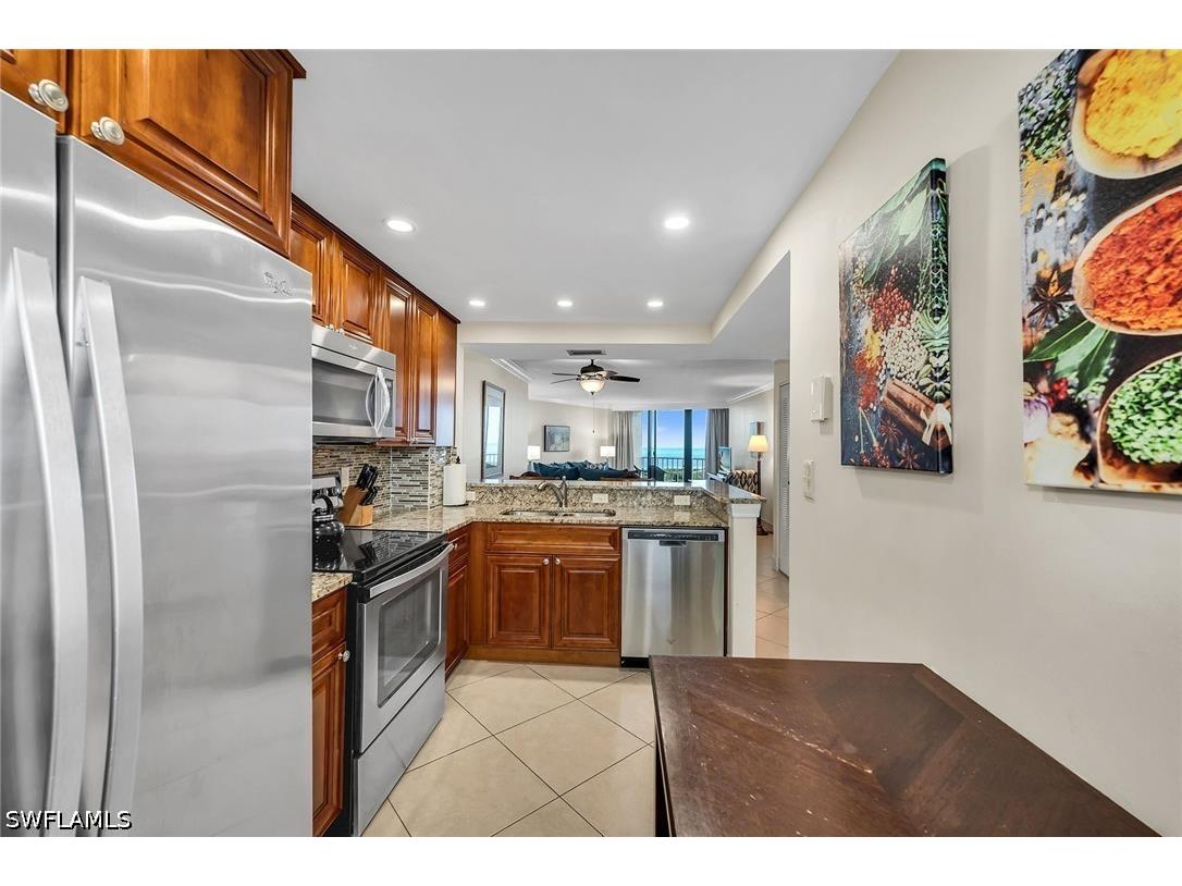 440 Seaview Court #1201 Marco Island FL 34145 226020492 image11