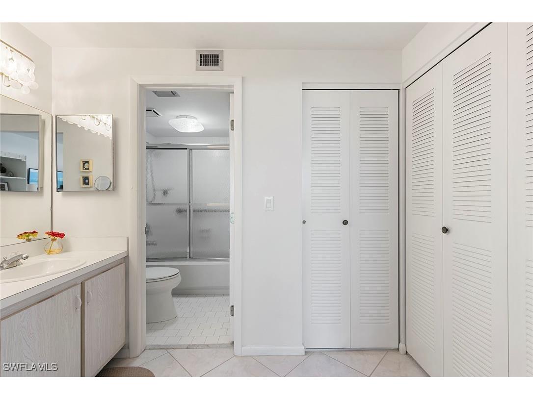 440 Seaview Court #1208 Marco Island FL 34145 225083398 image26