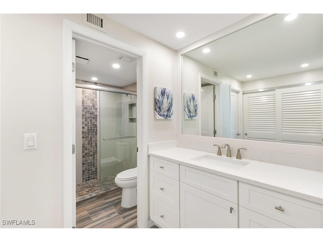 440 Seaview Court #1610 Marco Island FL 34145 225080583 image16