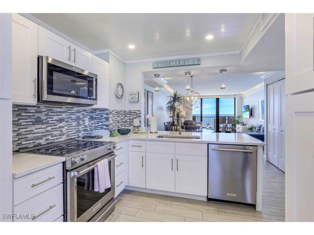 440 Seaview Court #1805 Marco Island FL 34145 224066214 image1