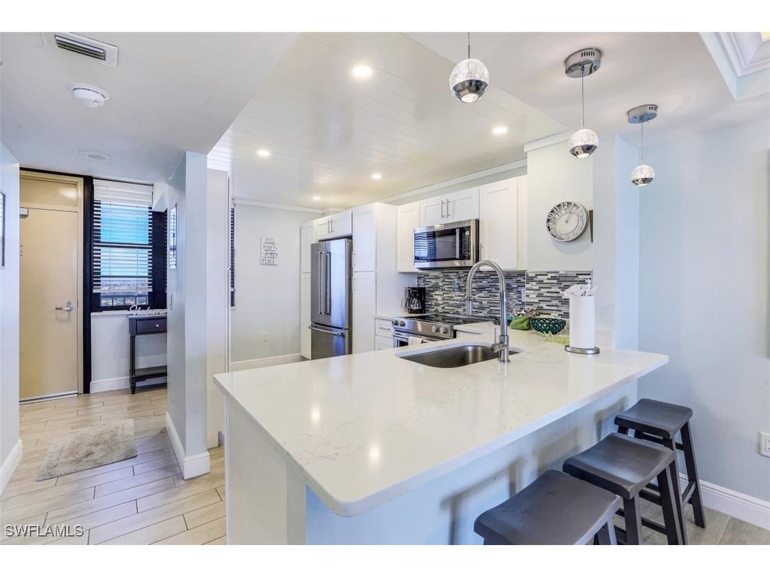 440 Seaview Court #1805 Marco Island FL 34145 225060942 image12