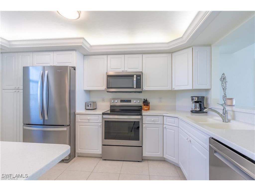 440 Seaview Court #805 Marco Island FL 34145 225075692 image4