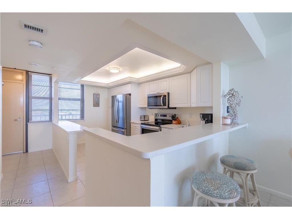440 Seaview Court #805 Marco Island FL 34145 225075692 image7