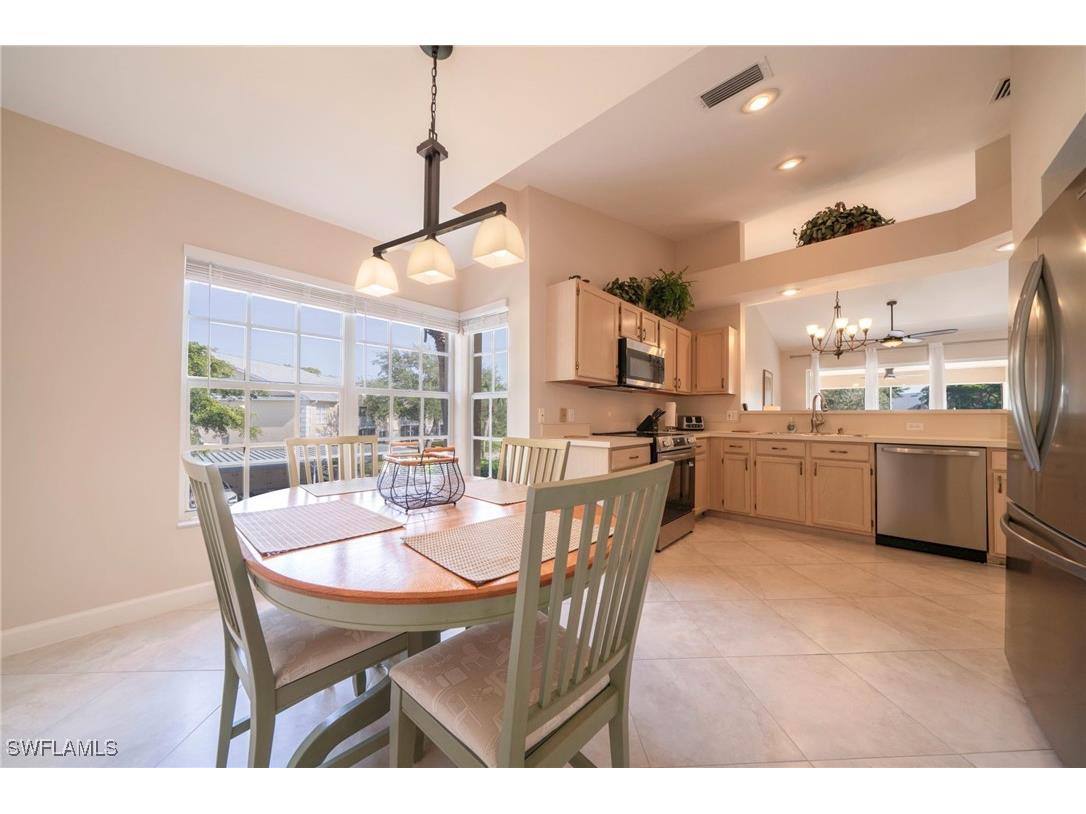 440 Wiggins Lake Court #201 Naples FL 34110 225081773 image10