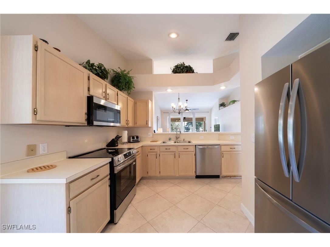 440 Wiggins Lake Court #201 Naples FL 34110 225081773 image12