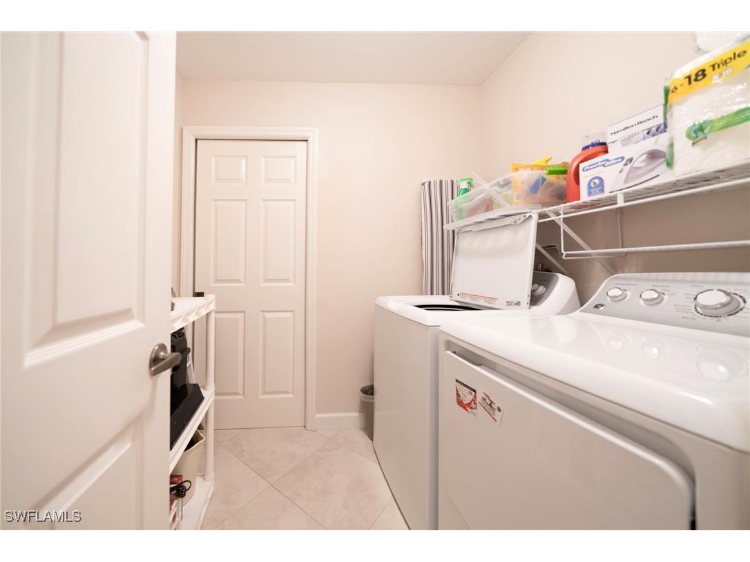 440 Wiggins Lake Court #201 Naples FL 34110 225081773 image32