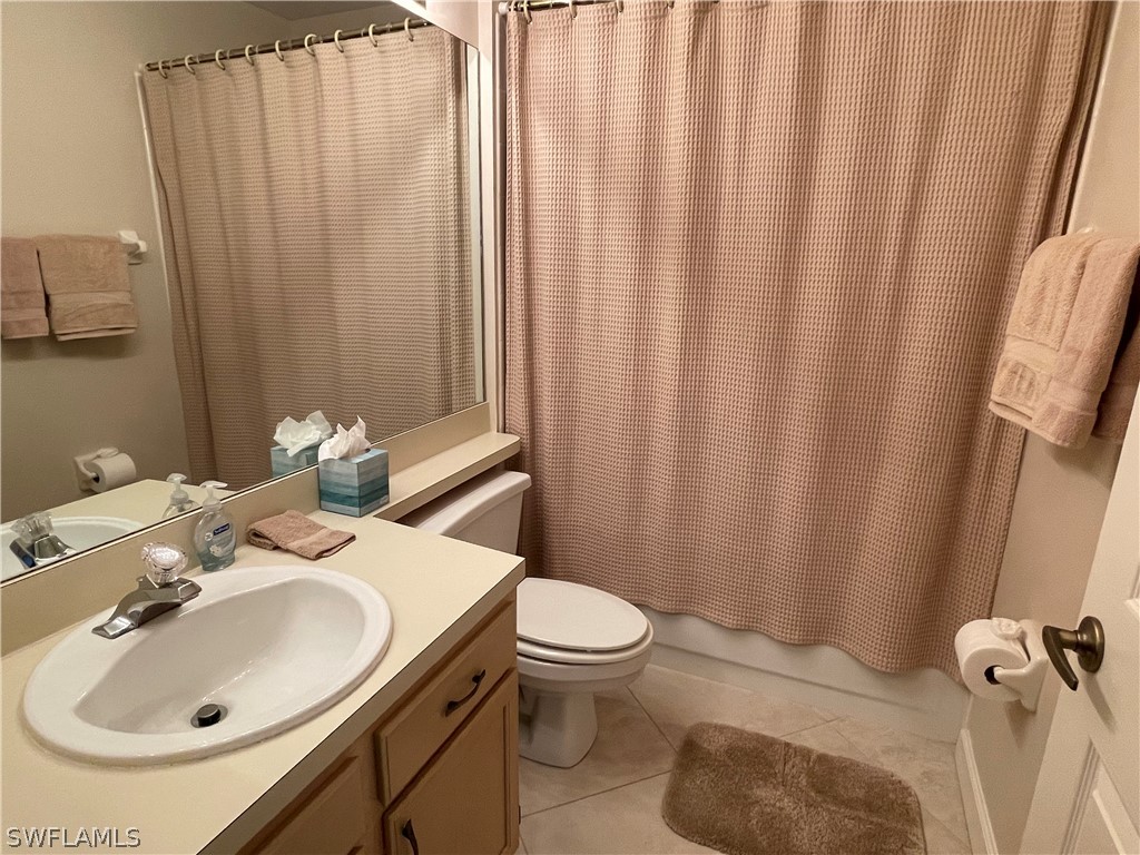 440 Wiggins Lake Court #201 Naples FL 34110 226011187 image24