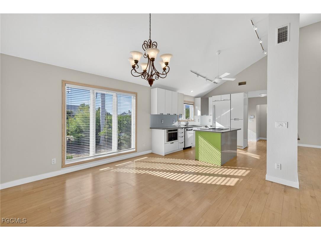 4400 Gulf Pines Drive Sanibel FL 33957 2025019882 image13