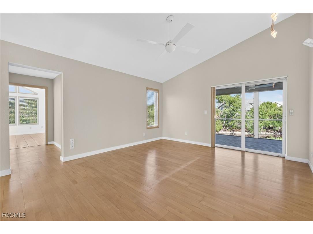 4400 Gulf Pines Drive Sanibel FL 33957 2025019882 image21