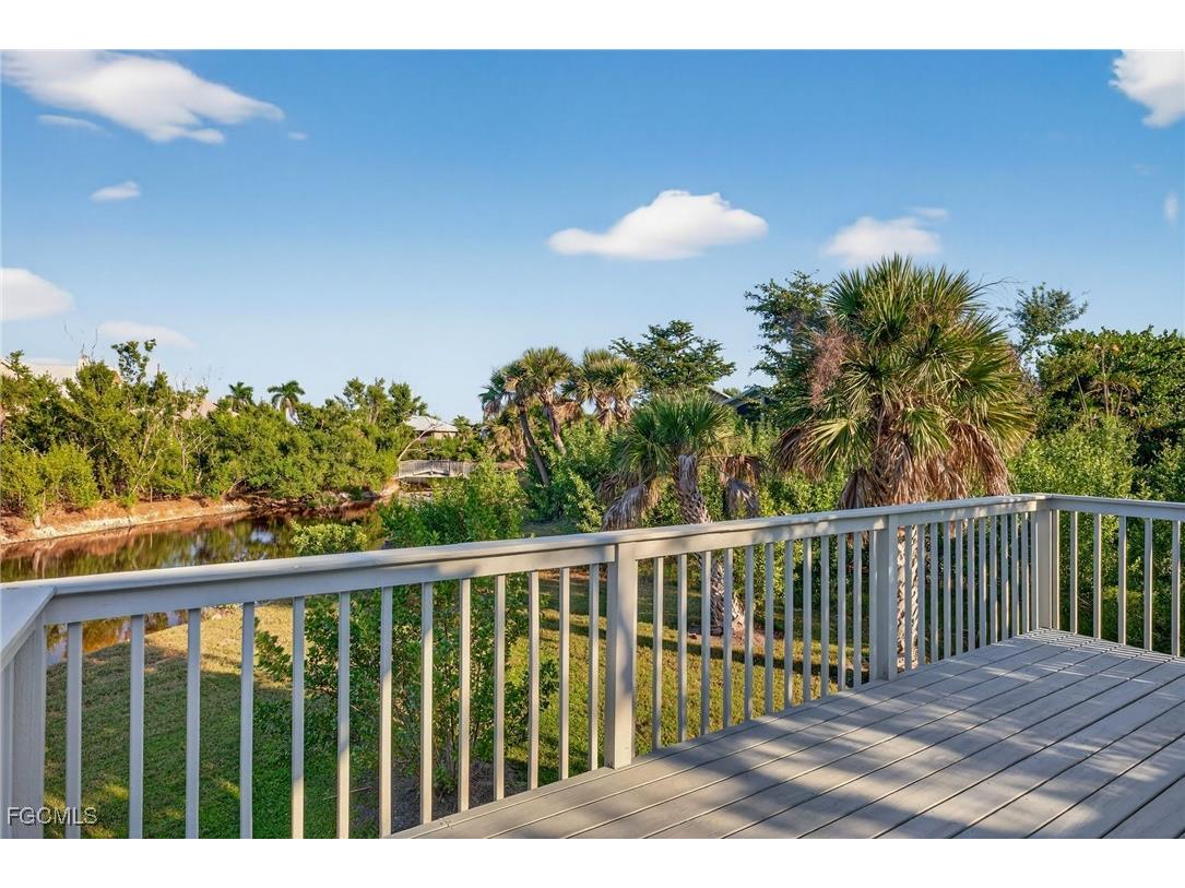 4400 Gulf Pines Drive Sanibel FL 33957 2025019882 image31