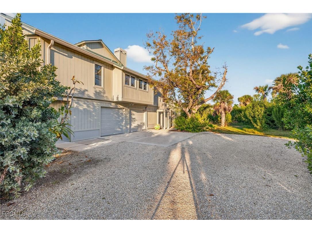 4400 Gulf Pines Drive Sanibel FL 33957 2025019882 image36