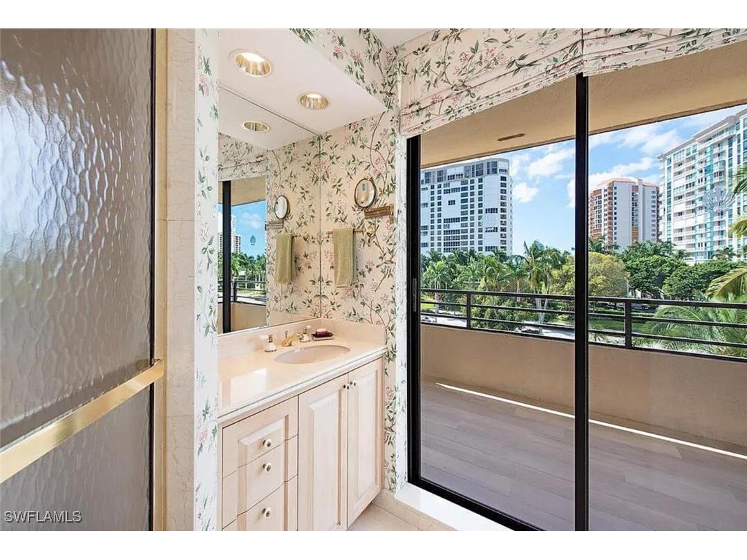 4400 Gulf Shore Boulevard N #3-305 Naples FL 34103 225076304 image19