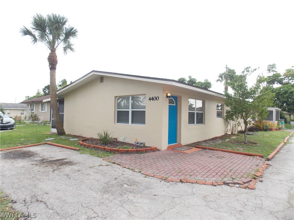 4400 Gulfstream Drive Naples FL 34112 224045004 image1