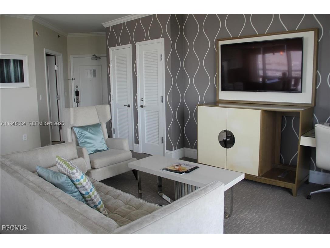 4401 Collins Ave #1915/1917 Miami Beach FL 33140 2026003593 image7