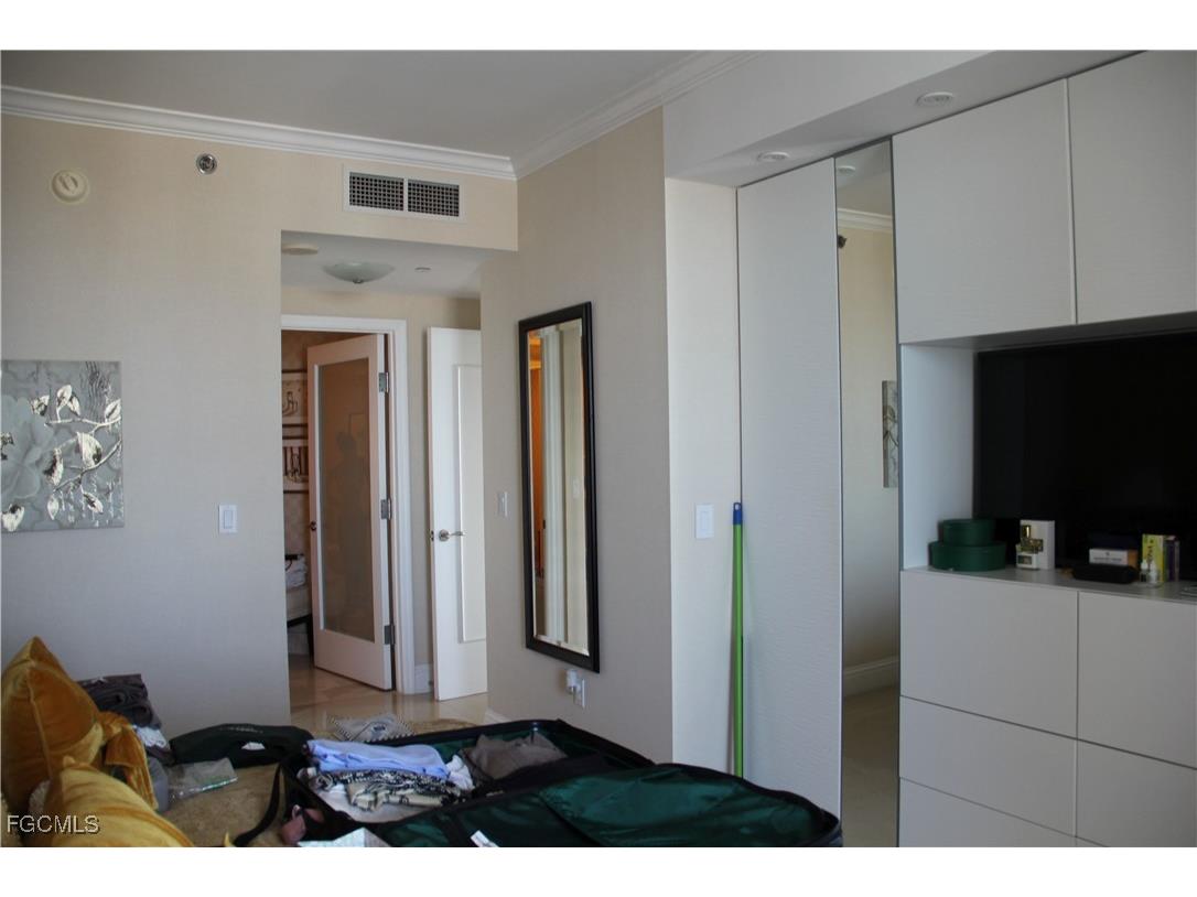 4401 Collins Ave #2315/2317 Miami Beach FL 33140 2026004043 image14