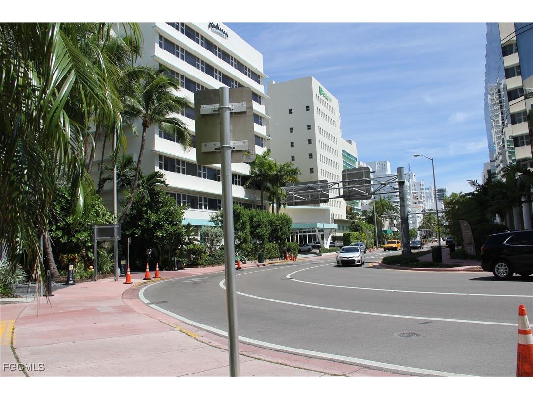 4401 Collins Ave #2315/2317 Miami Beach FL 33140 2026004043 image47