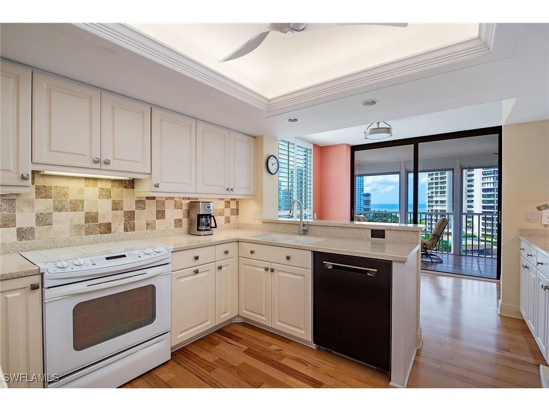 4401 Gulf Shore Boulevard N #1007 Naples FL 34103 225074805 image8