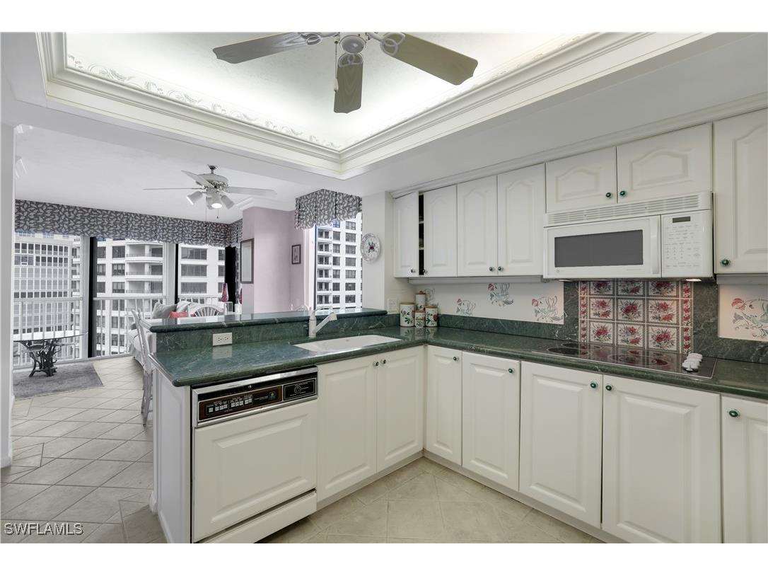 4401 Gulf Shore Boulevard N #1206 Naples FL 34103 225081974 image6