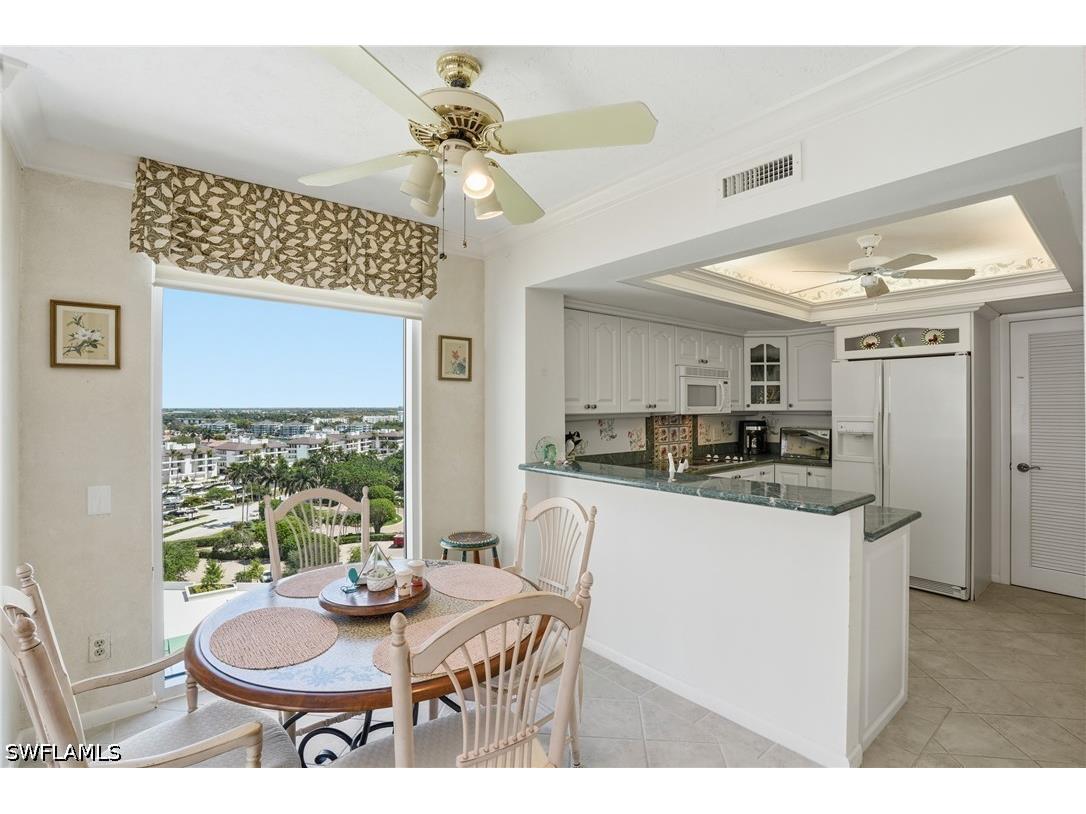 4401 Gulf Shore Boulevard N #1206 Naples FL 34103 226015503 image2