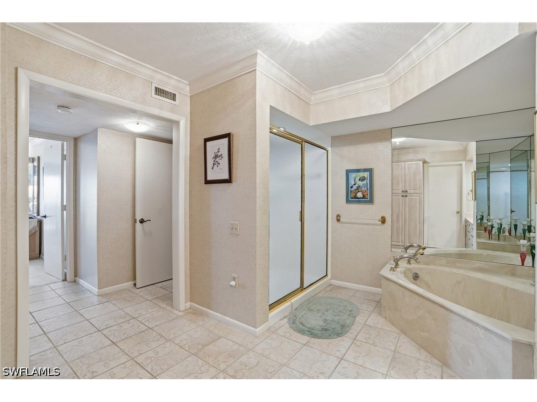 4401 Gulf Shore Boulevard N #1206 Naples FL 34103 226015503 image20