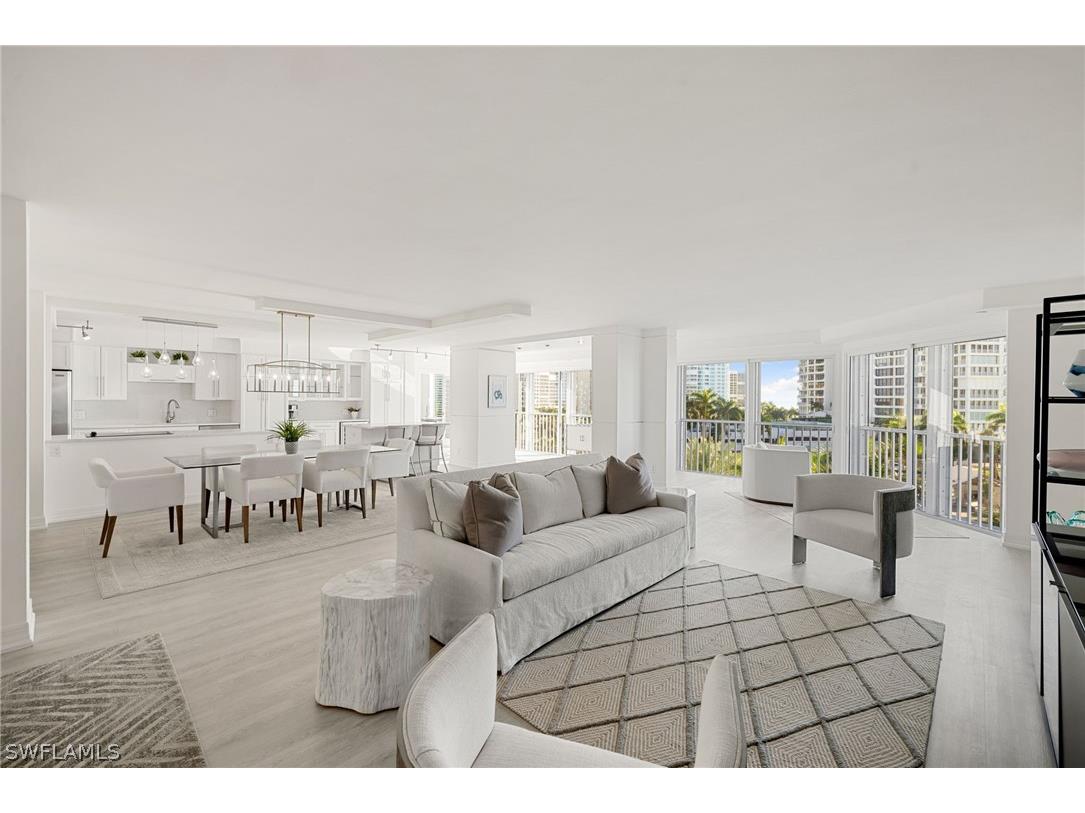 4401 Gulf Shore Boulevard N #C605 Naples FL 34103 226003329 image1