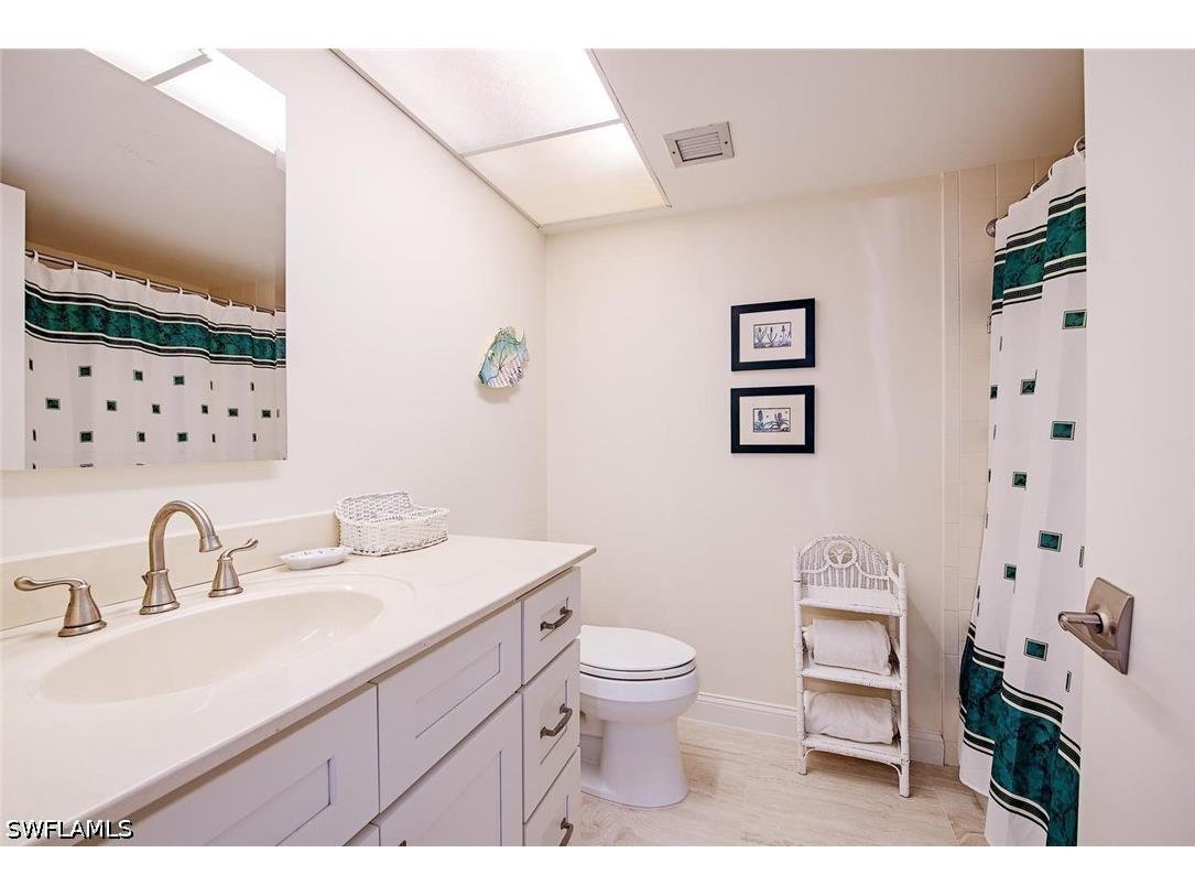 4401 Gulf Shore Boulevard N #D306 Naples FL 34103 226019136 image10