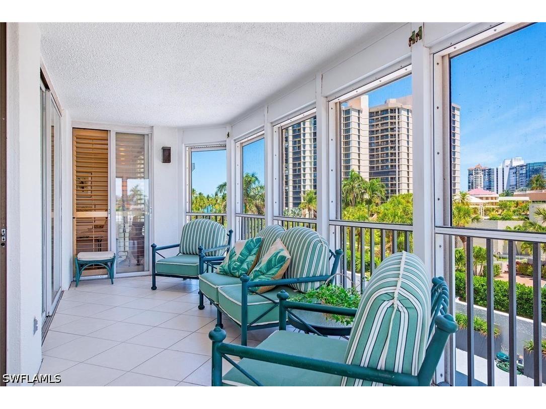 4401 Gulf Shore Boulevard N #D306 Naples FL 34103 226019136 image2