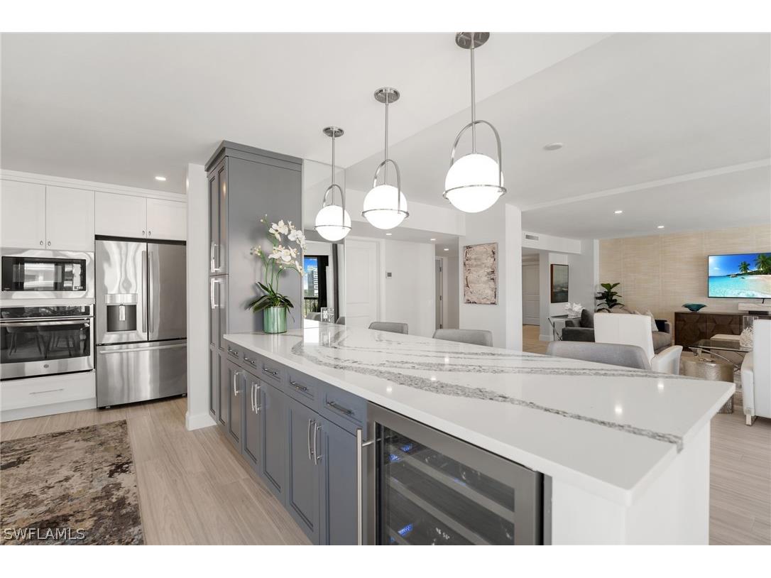 4401 Gulf Shore Boulevard N #D806 Naples FL 34103 226008347 image12