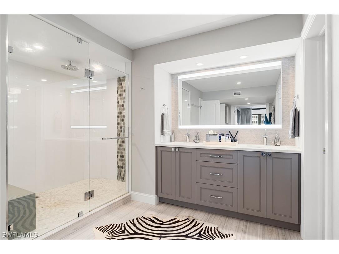 4401 Gulf Shore Boulevard N #D806 Naples FL 34103 226008347 image24