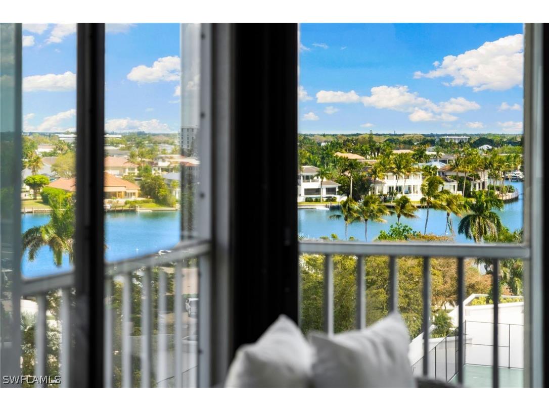 4401 Gulf Shore Boulevard N #D806 Naples FL 34103 226008347 image7