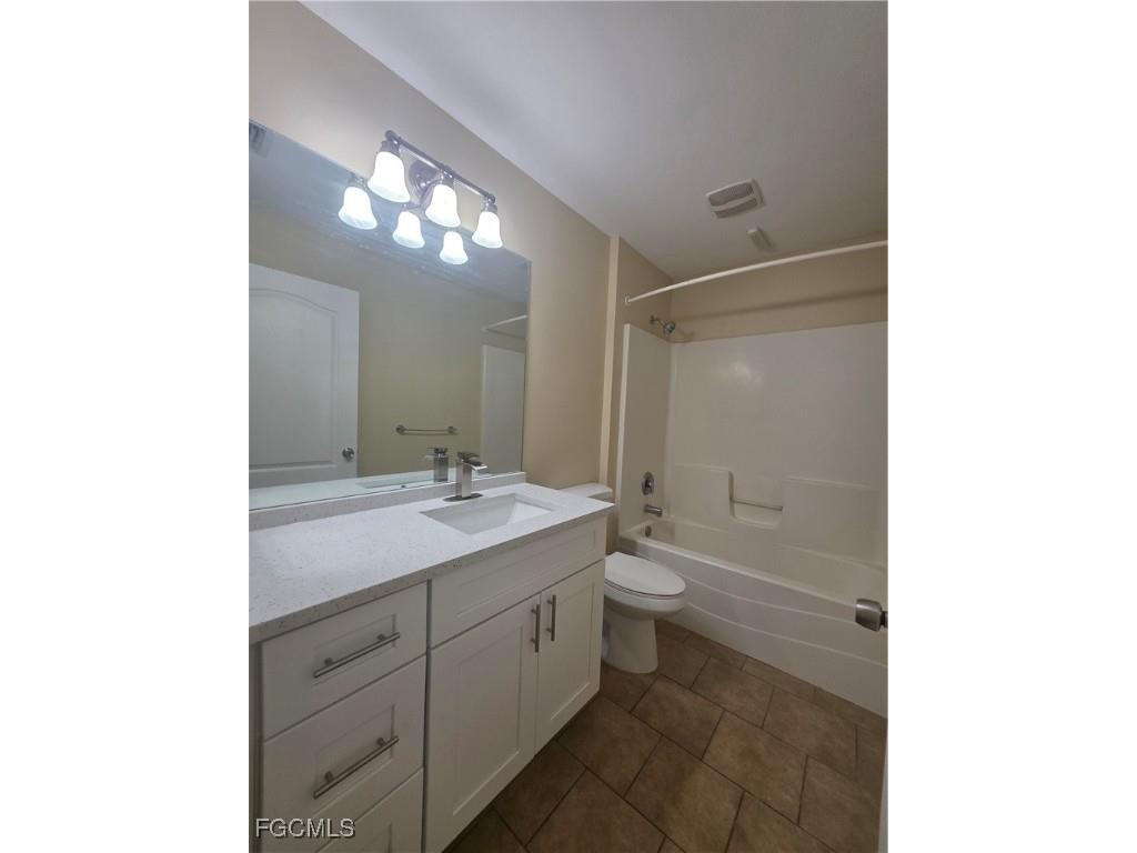 4401 NE 21st Court Cape Coral FL 33909 2025022323 image35