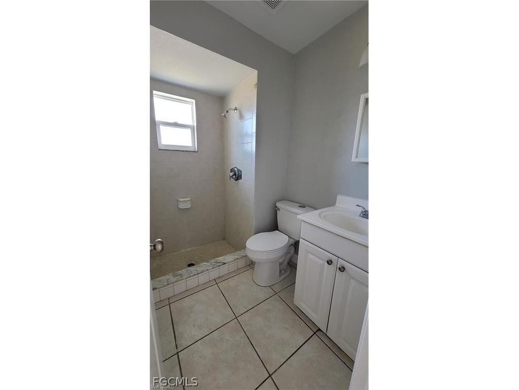 4402-4404 Santa Barbara Boulevard Cape Coral FL 33914 2026007088 image35