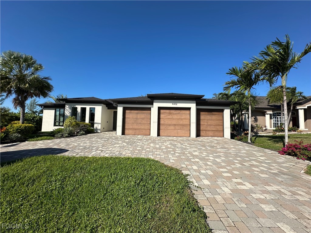 4402 Chiquita Boulevard S Cape Coral FL 33914 2025018625 image1