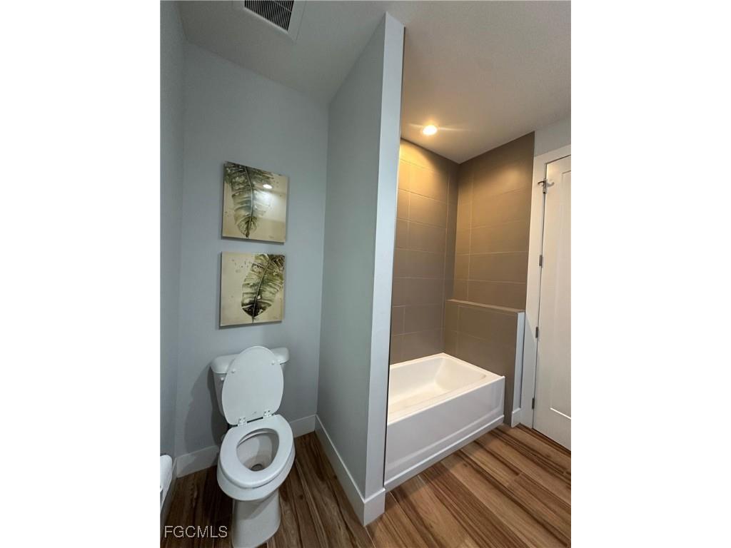 4402 Chiquita Boulevard S Cape Coral FL 33914 2025018625 image14