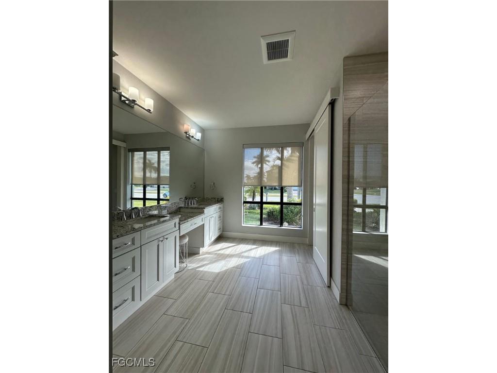 4402 Chiquita Boulevard S Cape Coral FL 33914 2025018625 image22