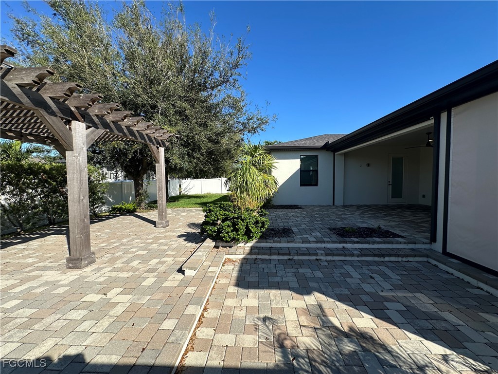 4402 Chiquita Boulevard S Cape Coral FL 33914 2025018625 image3