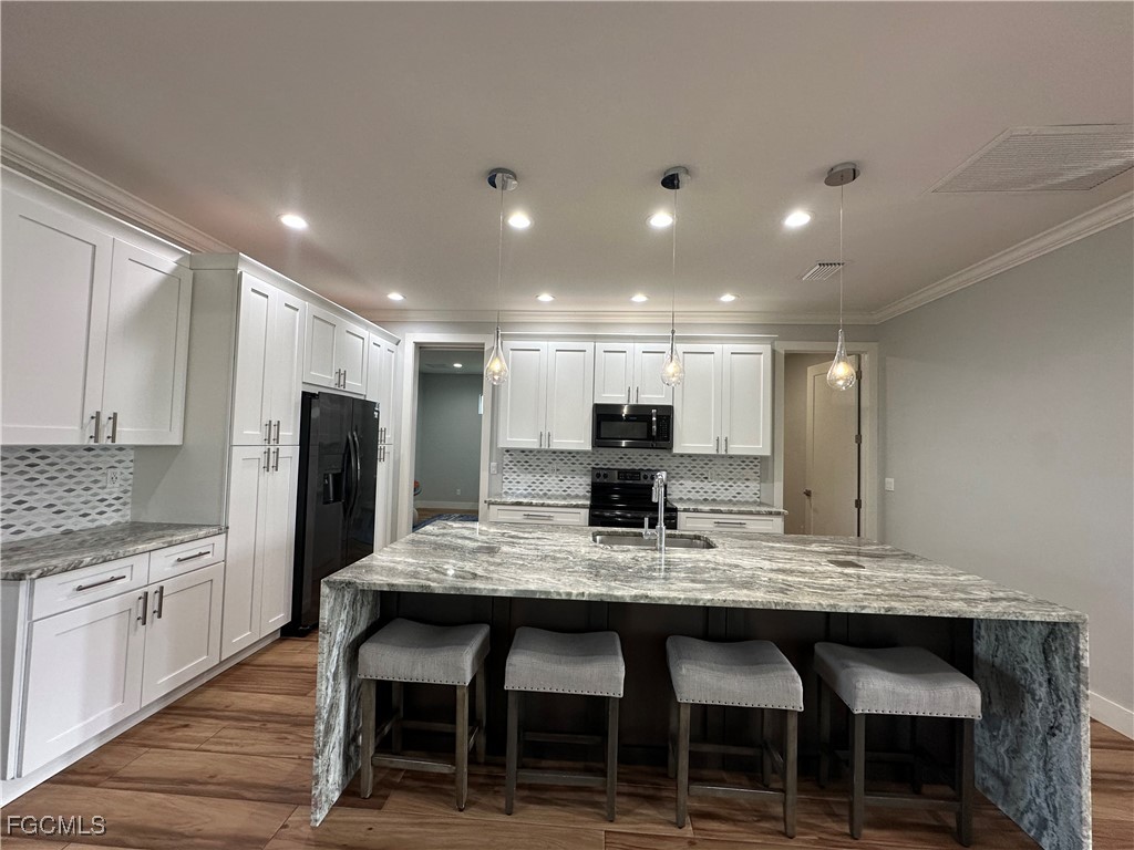 4402 Chiquita Boulevard S Cape Coral FL 33914 2025018625 image32