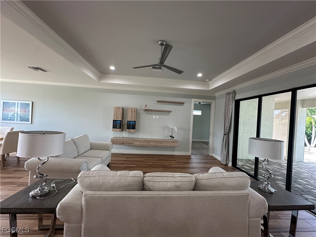 4402 Chiquita Boulevard S Cape Coral FL 33914 2025018625 image33