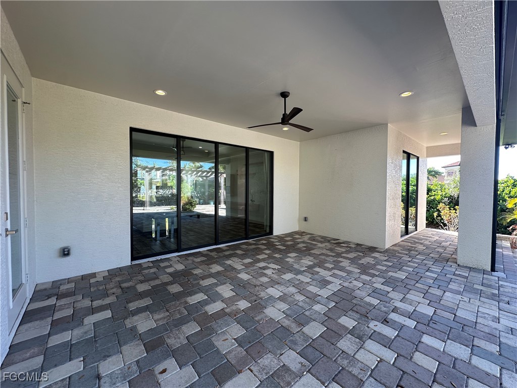 4402 Chiquita Boulevard S Cape Coral FL 33914 2025018625 image8