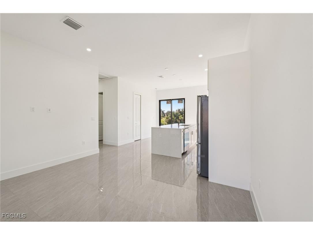 4402 E 19th Street Lehigh Acres FL 33972 2025020701 image18