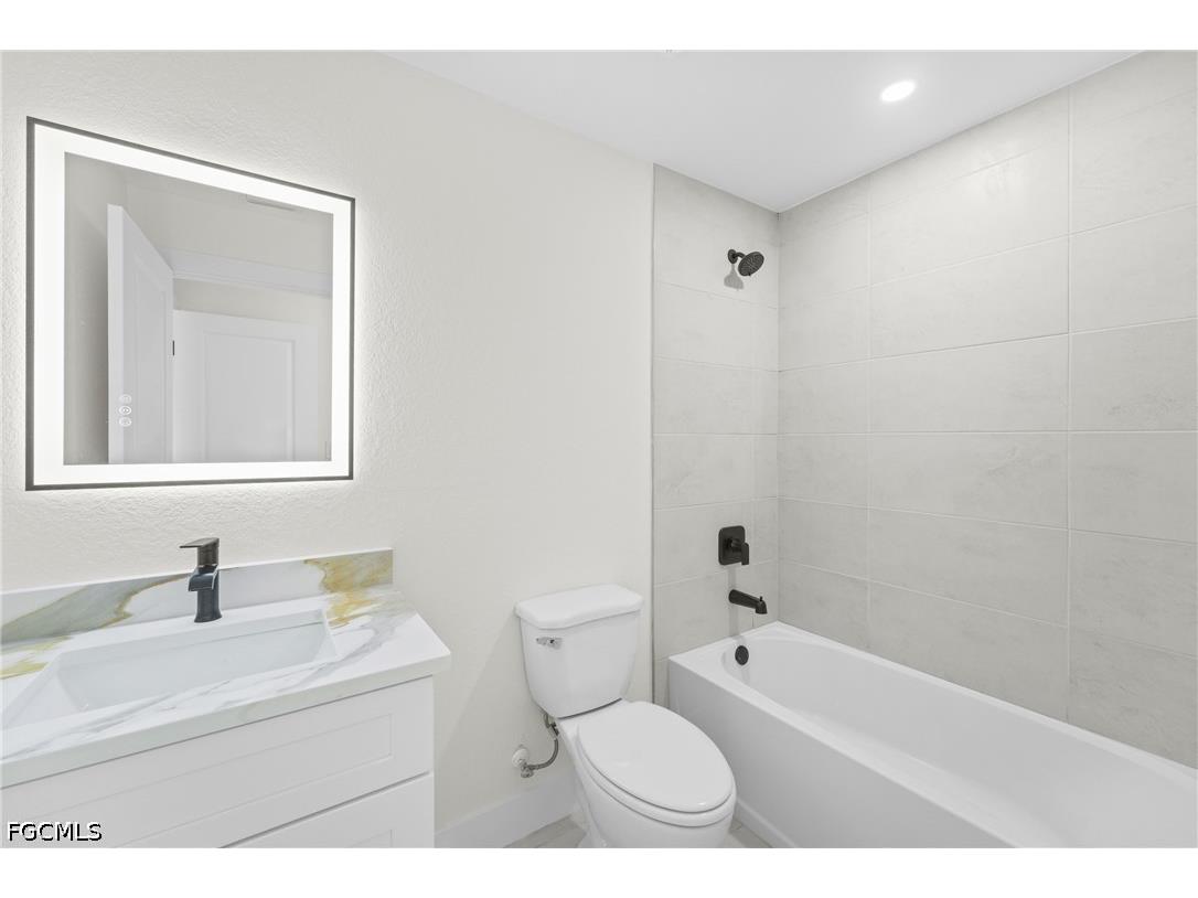 4402 NE 14th Place Cape Coral FL 33909 2026023722 image12