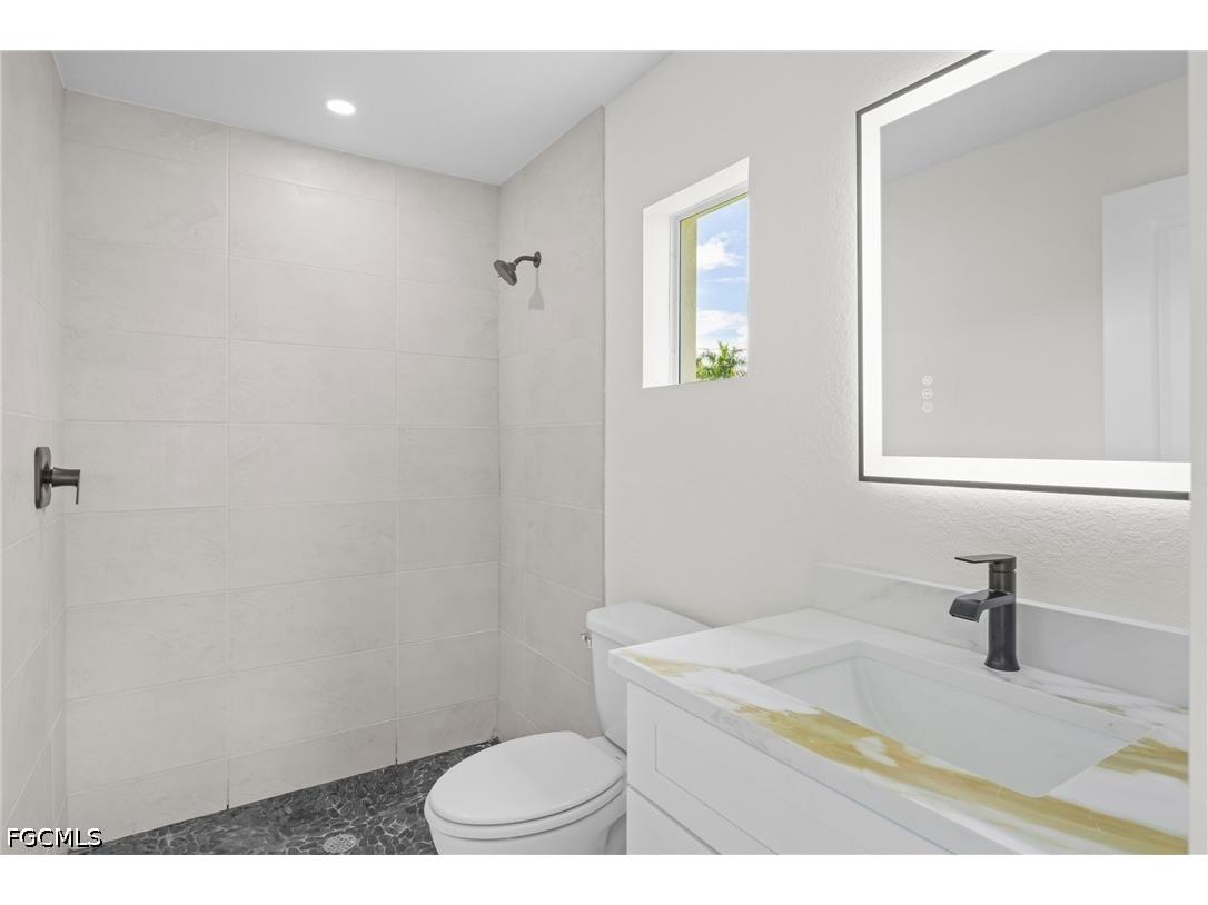 4402 NE 14th Place Cape Coral FL 33909 2026023722 image14