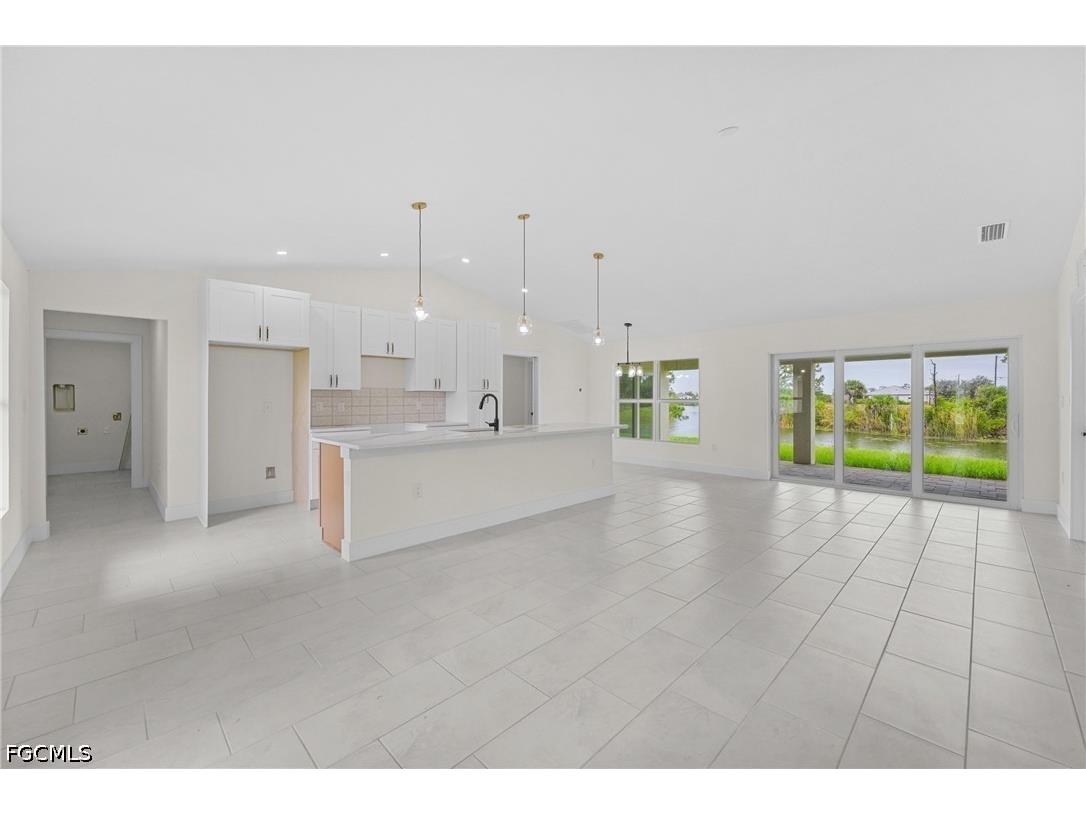 4402 NE 14th Place Cape Coral FL 33909 2026023722 image6