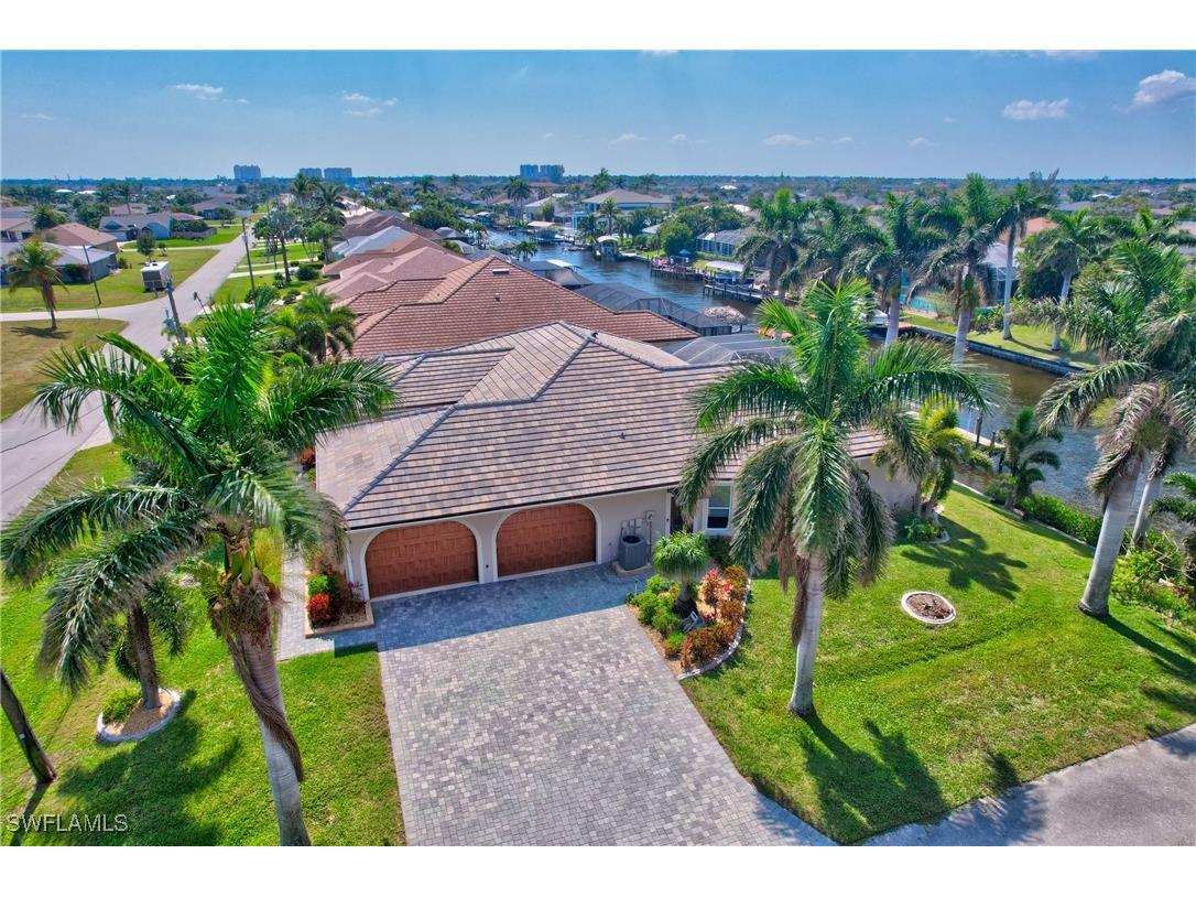 4402 SW 12th Place Cape Coral FL 33914 225018946 image1