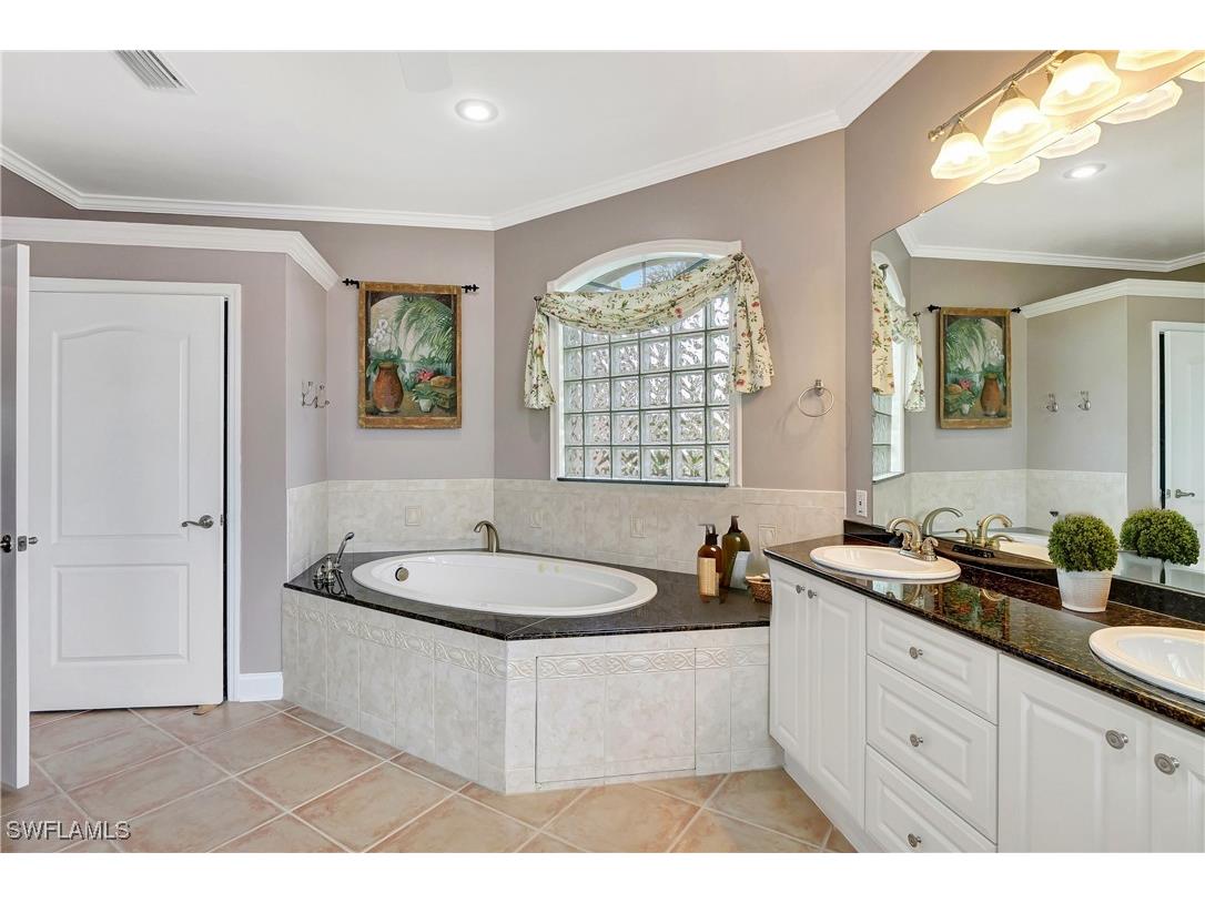 4402 SW 12th Place Cape Coral FL 33914 225018946 image17