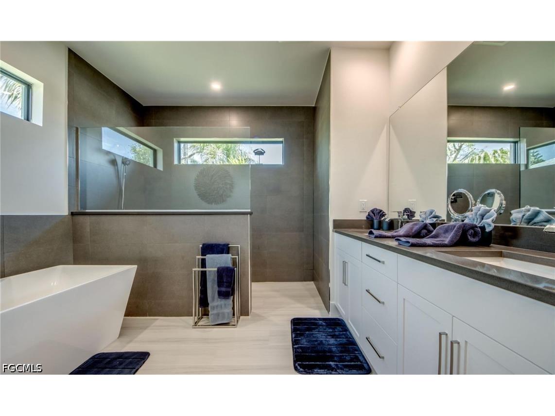 4402 SW 18th Place Cape Coral FL 33914 2026027153 image23