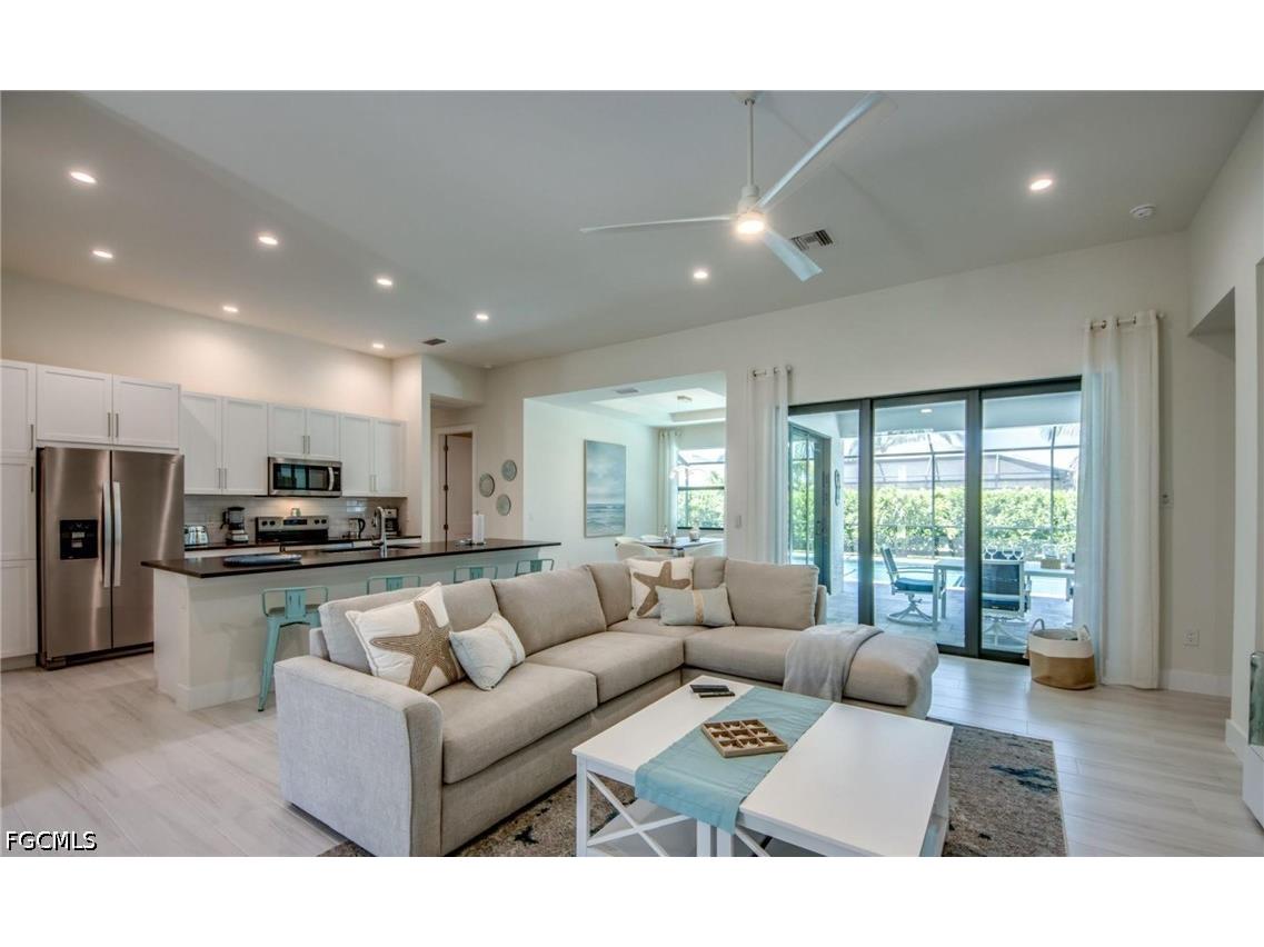 4402 SW 18th Place Cape Coral FL 33914 2026027153 image3